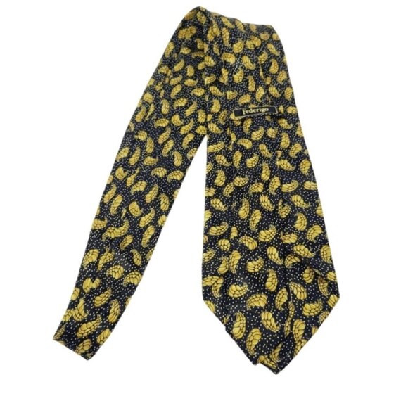 Federigo ATRI | Seahorse Print Black & Gold 100% Silk Tie - Picture 11 of 11